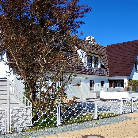 Ferienwohnungen/ferienzimmer Seidel * Цингст