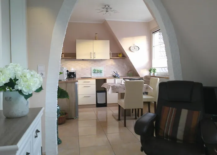 Ferienwohnungen/ferienzimmer Seidel * ツィングシュト